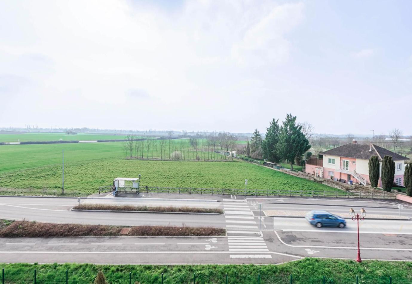 Hotel Roi Soleil Strasbourg Aéroport Holtzheim Esterno foto
