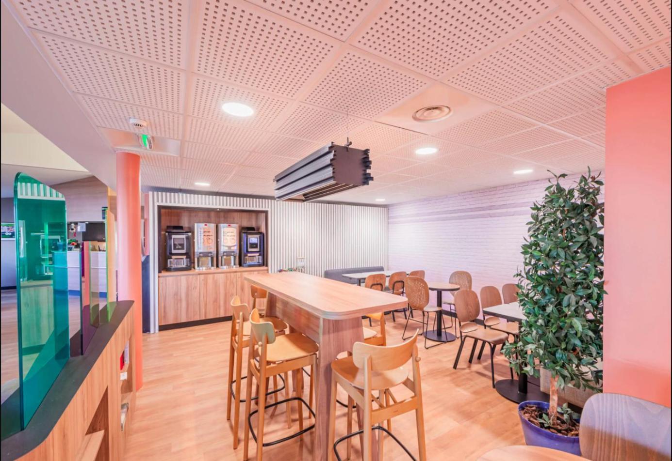 Hotel Roi Soleil Strasbourg Aéroport Holtzheim Esterno foto